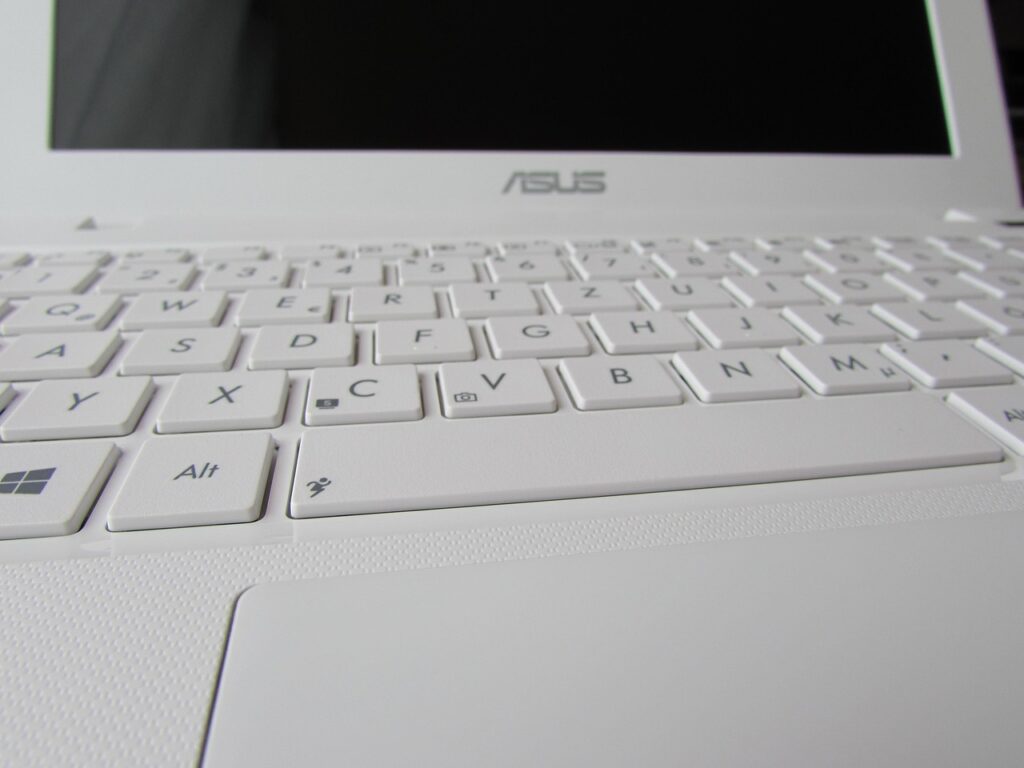 notebook, netbook, keys, laptop, asus, keyboard, white, home office, to blog, it, computer science, program, pc, computer, portable, asus, asus, asus, asus, asus