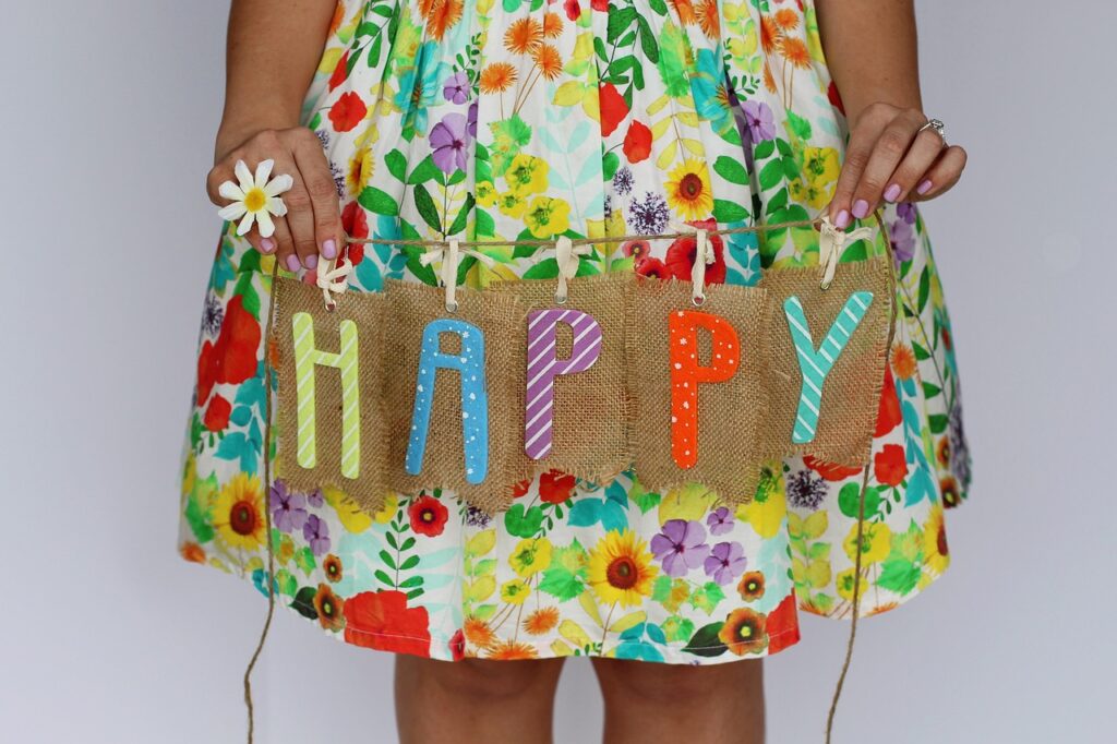 girl, spring, happy, fun, spring background, daisy, nature, young, happiness, female, summer, joy, sweet, celebration
