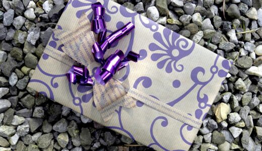 gift, gift wrap, happy birthday, gift wrapping, packed, world shop, congratulations, bow