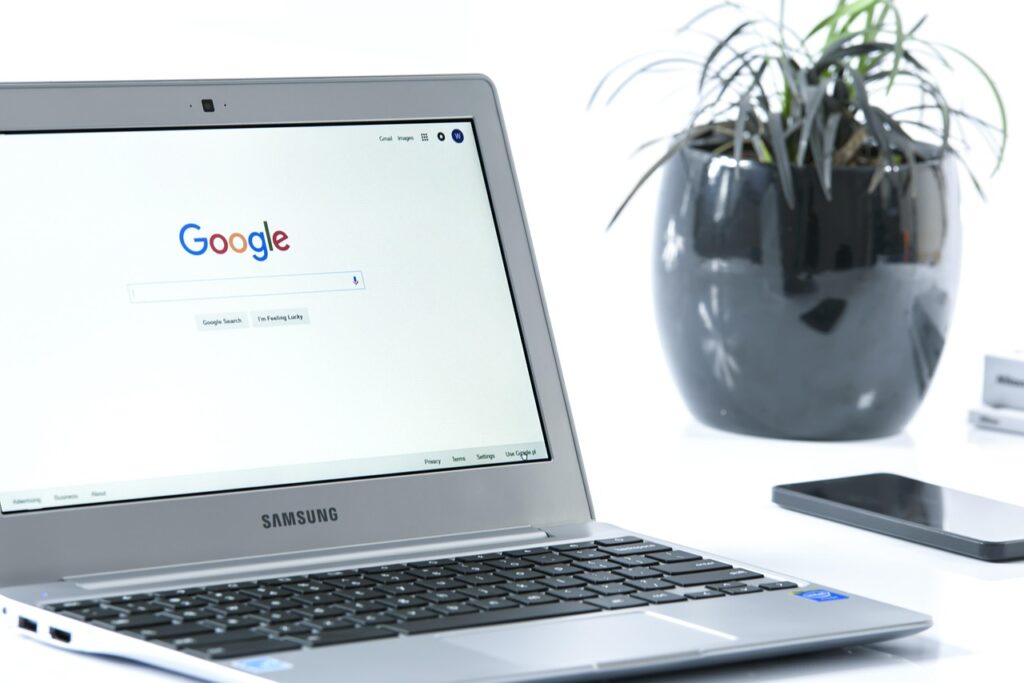 internet search engine, laptop, netbook, notebook, samsung, software, chromebook, computer specialist, pretty, internet network, modern, computer, manager's desk, corporation, google, business, media, communication, metal, finances, positioning, seo, globalization, president, boss, prestige, ultrabook, cloudbook, telephone, smartphone, silver, internet, software, chromebook, chromebook, google, google, google, google, seo, seo, seo, seo, seo